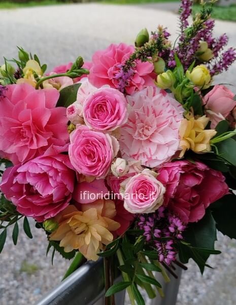 bouquet tonalità del rosa- lilla